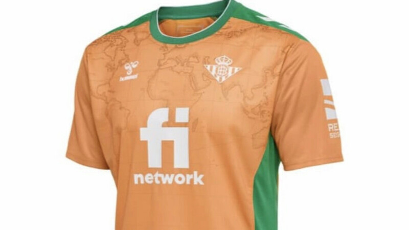 Tercera Camiseta del Betis con Hummel - Muchodeporte